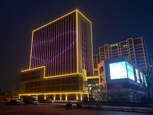 城市景觀亮化：特色設(shè)計(jì)與節(jié)能環(huán)保并重